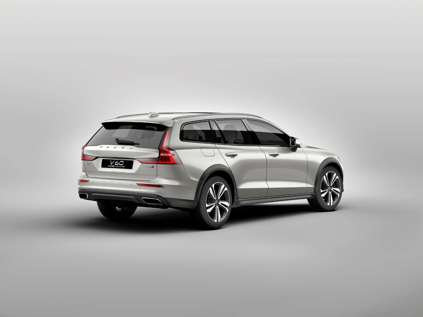 Volvo will offer a T5 gas AWD, D4 diesel AWD and hybrid powertrain options