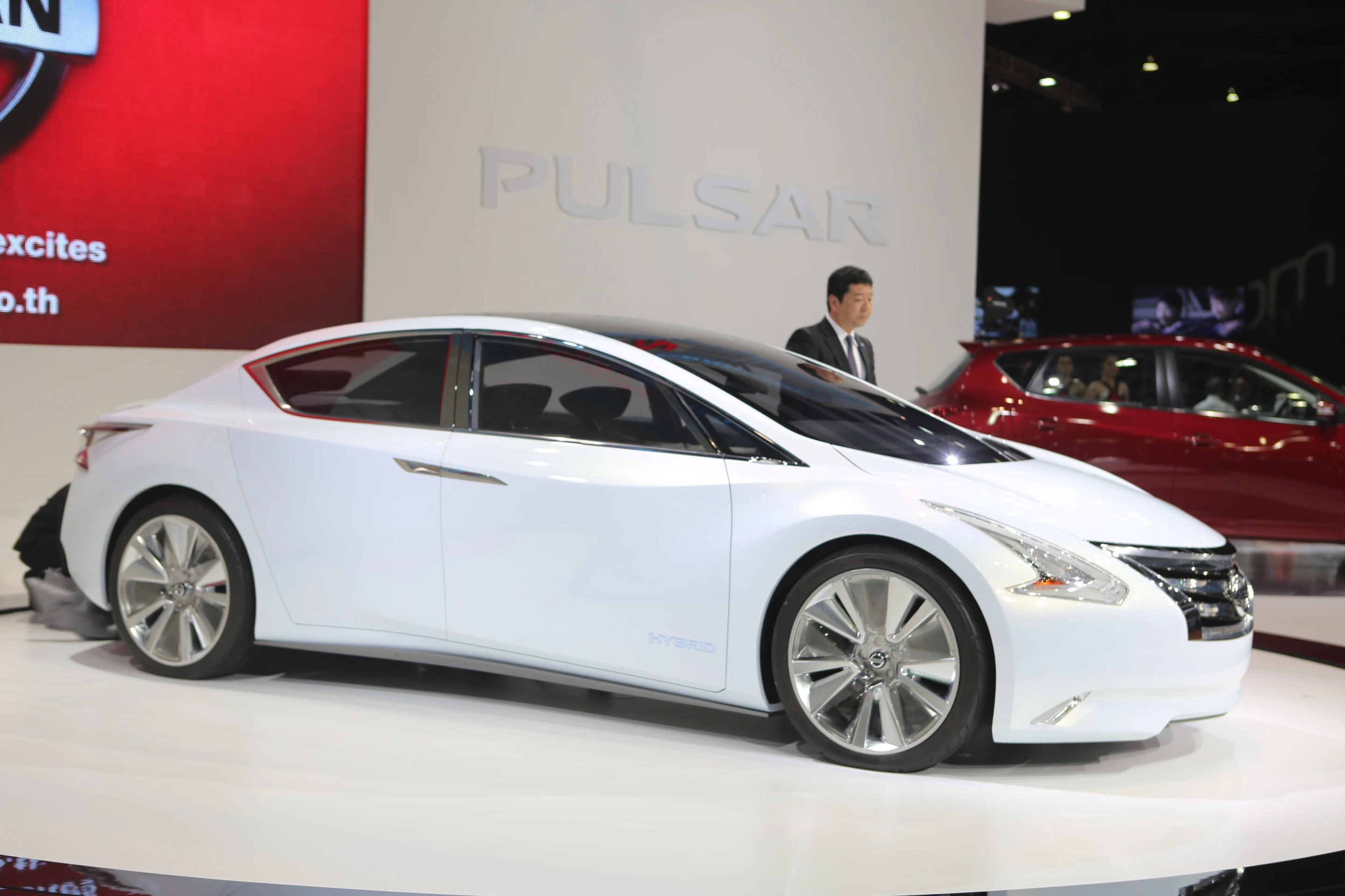 Nissan stand, Bangkok International Motor Show, 2013 (Photo: Husna Namirembe/Gizmag)