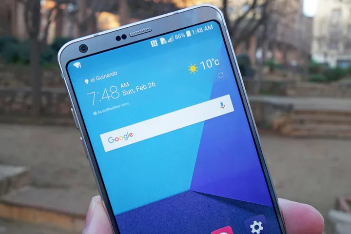 The LG G6 is coming to US customers as soon as March 30, with a full retail price starting around US$650