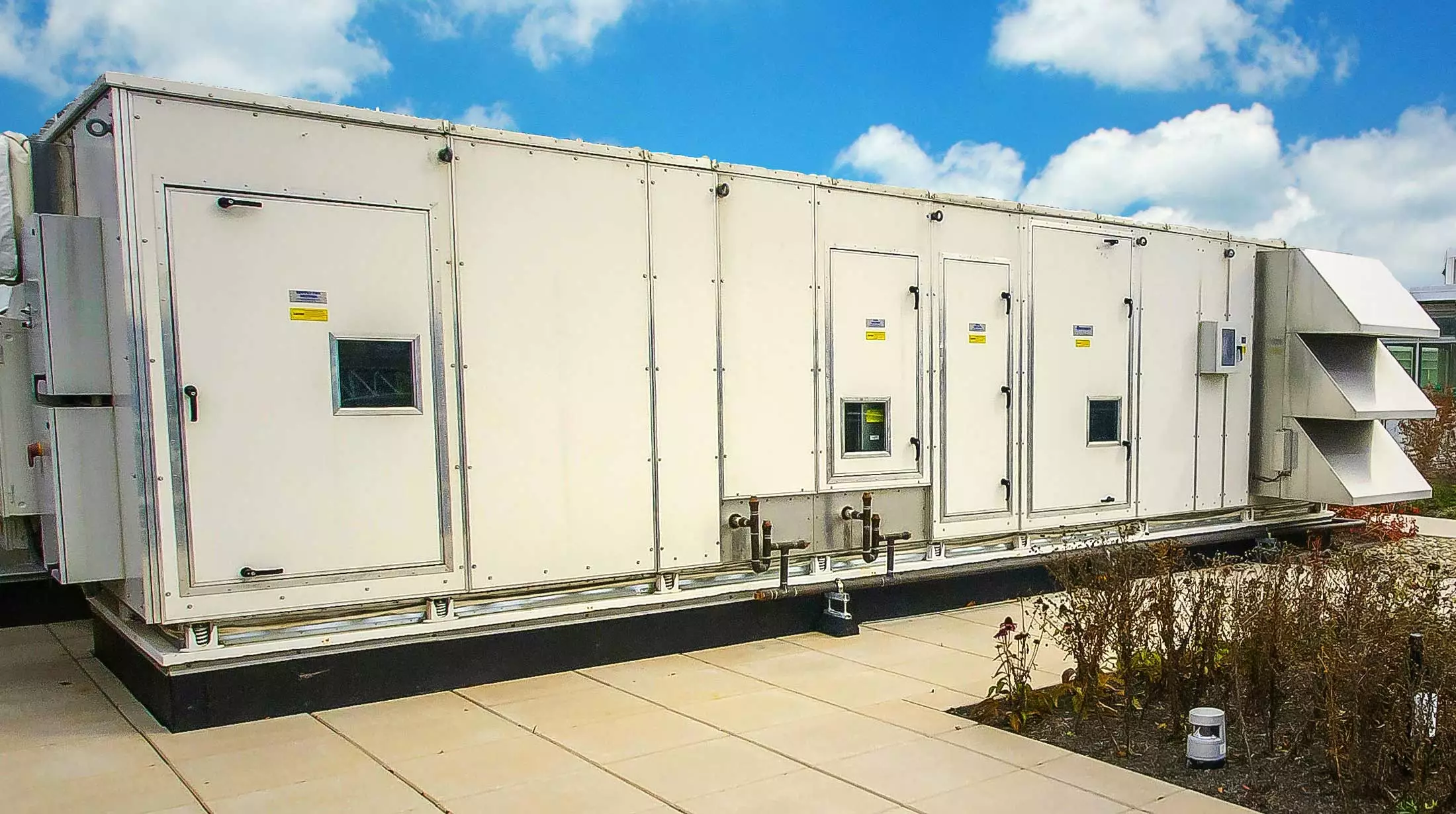 A Rooftop Energy Recovery Unit helps the Center for Sustainable Landscapes with heating, cooling, ventilation and dehumidification (Photo: Denmarsh Photography)