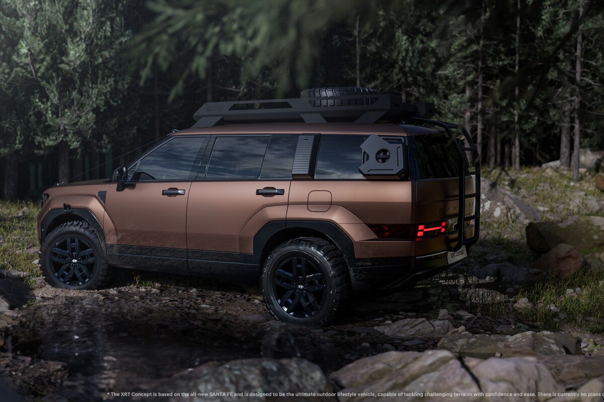 New roverlike Hyundai Santa Fe escapes city life for open adventure