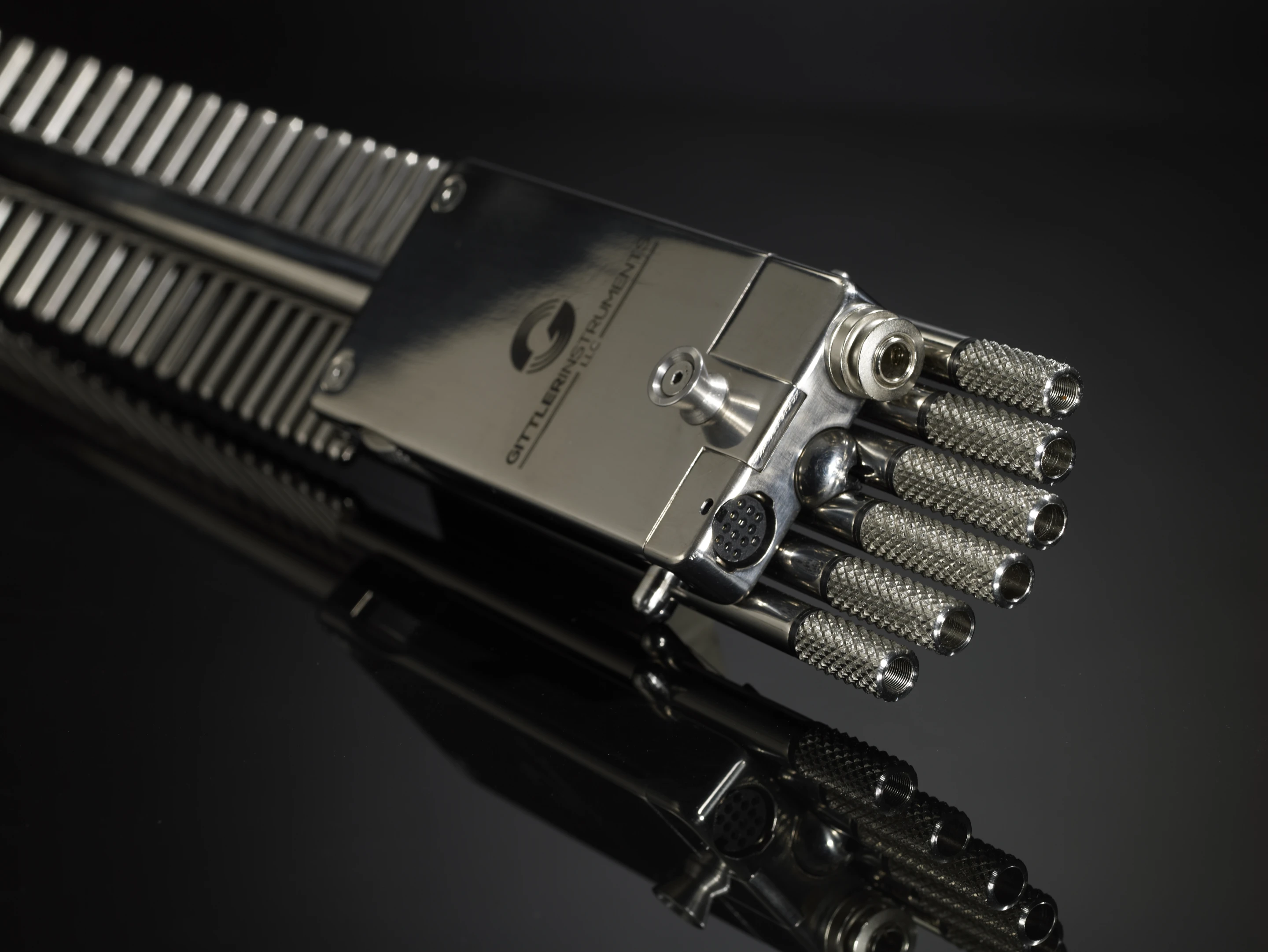 An internal dipswitch has been added to toggle between MIDI raw output and filtered output