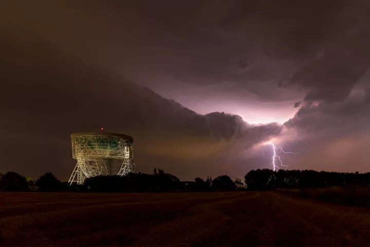 Winner - Landscapes at Night. Lightning Storm over Jodrell Bank