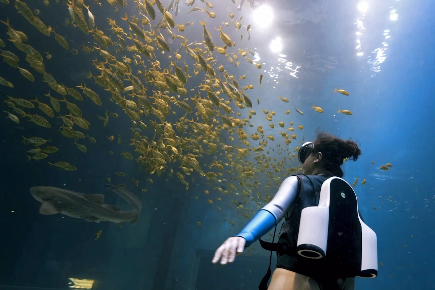 The XiaoTun underwater jetpack is presently on Kickstarter