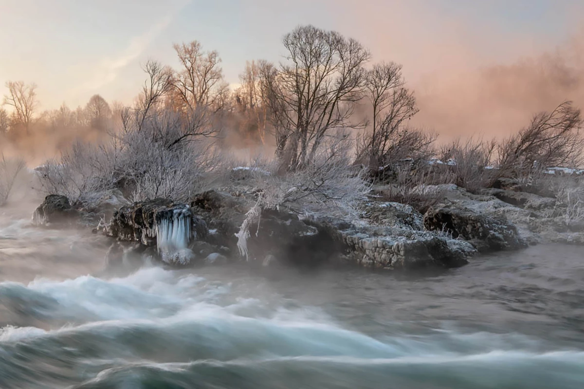 2024 GDT Nature Photographer of the Year competition. Third place, Special Category. "Frosty morning at Istein Cataracts on the Rhine"
