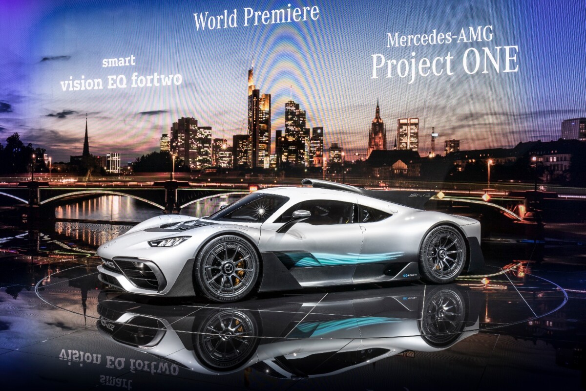 Mercedes Amg Project One Revealed 2 7 Million F1 Car For The Road