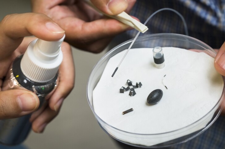 A new type of spray-on coating has the ability to turn regular objects into magnetic robots