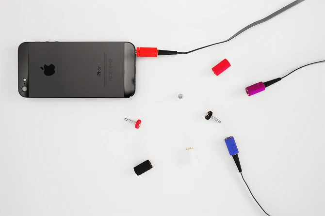 Multiple Pogo plugs