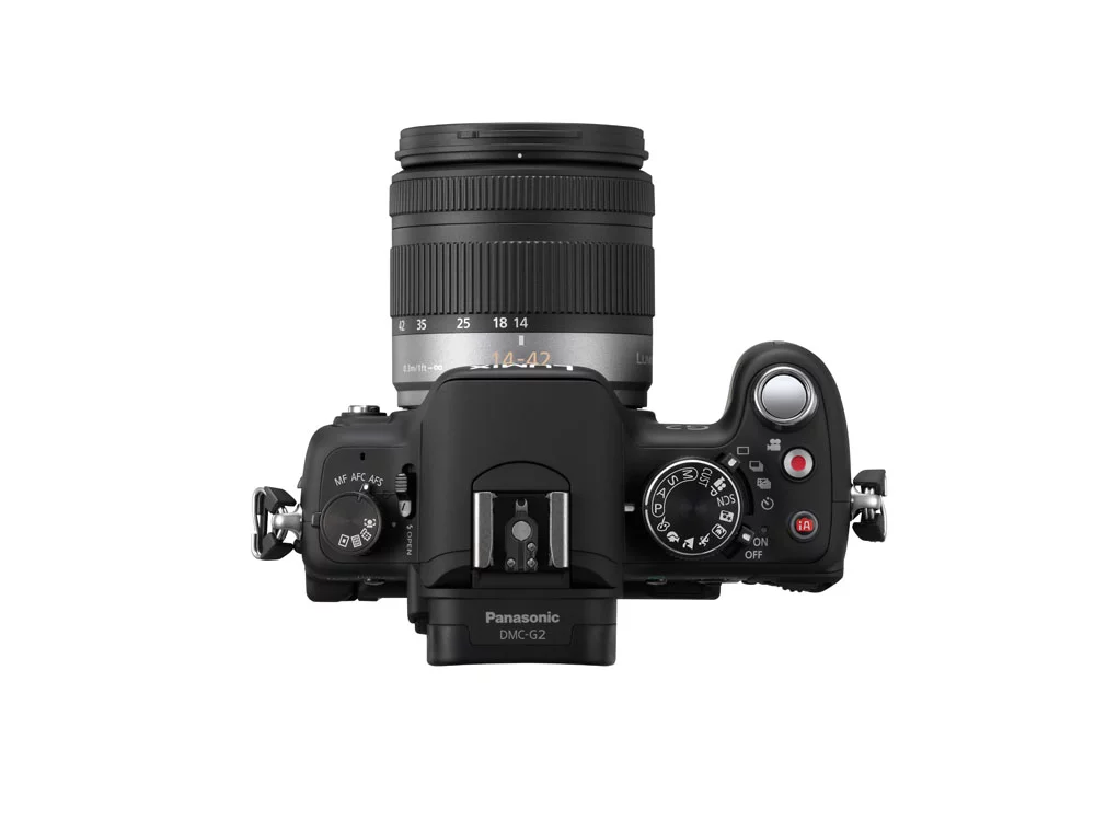 From the top, the dedicated Intelligent Auto button on the G2 can be seen to the right