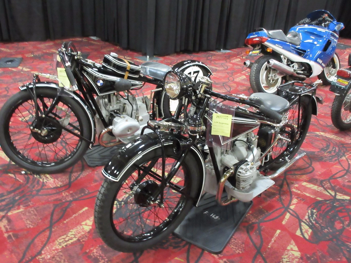 $52,800 – 1927 BMW R42 - Mecum Lot F168