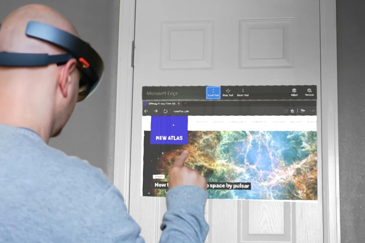 New Atlas reviews the HoloLens Developer Edition – despite some key limitations, it's a mesmerizing preview of things to come