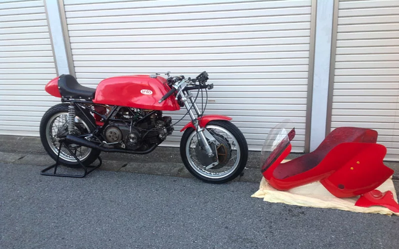 Every auction seems to have at least one lot that might take the bidding sky high, or disappoint with a non-sale, and this 1969 Linto 500cc Grand Prix Racer will play that role in the War Museum sale.