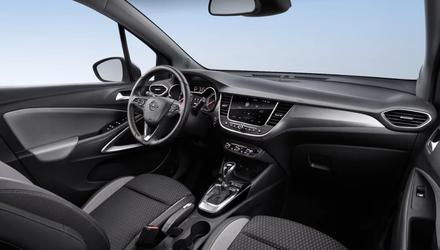Behind the wheel of the Opel Crossland X