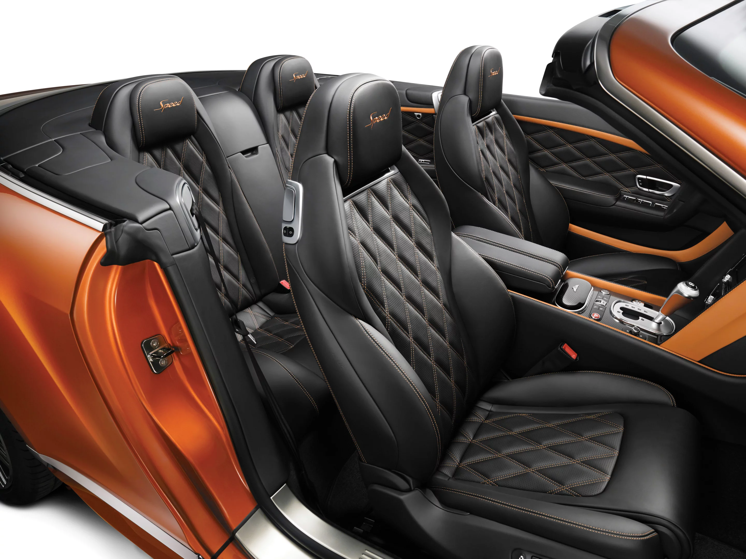 The new Continental GT Speed interior features a two-tone color scheme