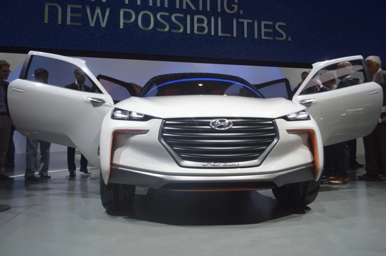 The Hyundai Intrado debuts at the 2014 Geneva Motor Show (Photo: C.C. Weiss/Gizmag)