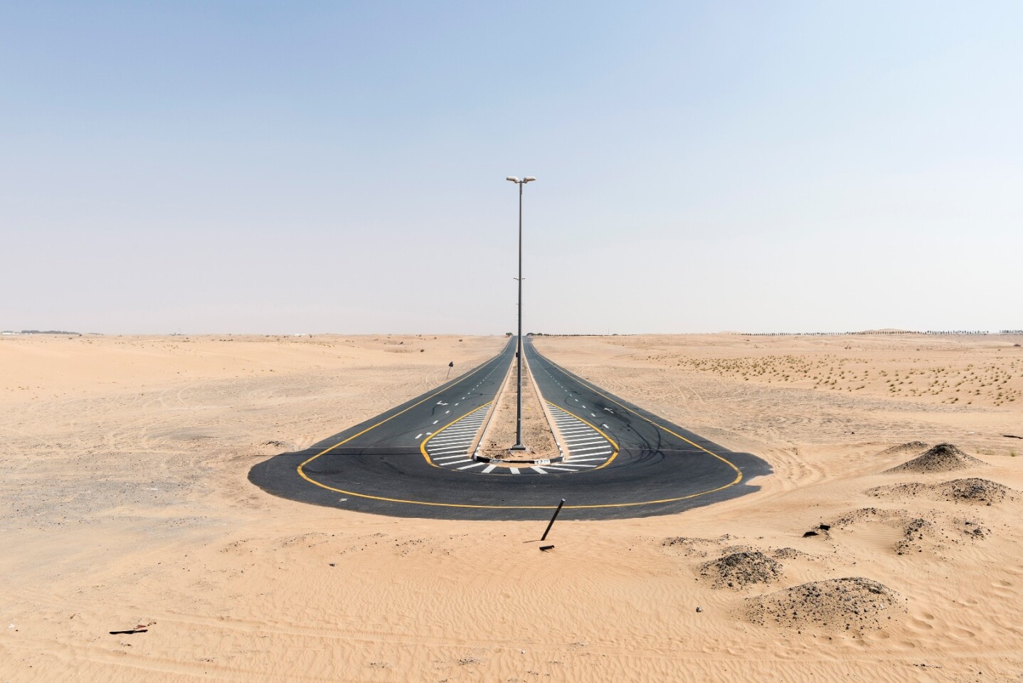 Nick Hannes winning series, Garden of Delight, was captured over five trips to Dubai across 2016 and 2017. The project tells the story of how the unique world of Dubai is creating a society that jarringly blends an exorbitant Western lifestyle with traditional Islamic values