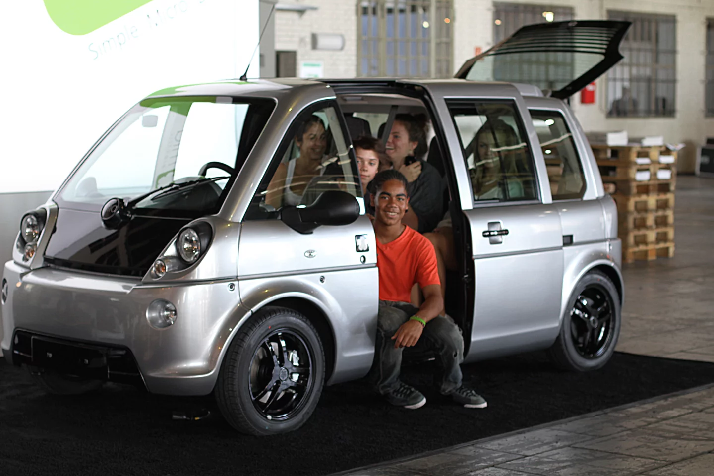 The mia L - an economical way to transport the family around the inner city