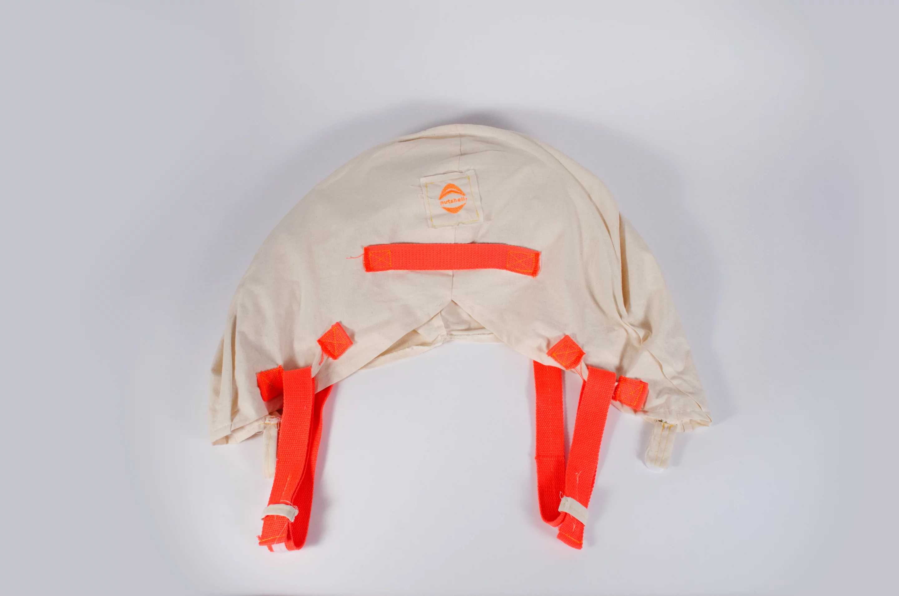 The white Nutshell Go