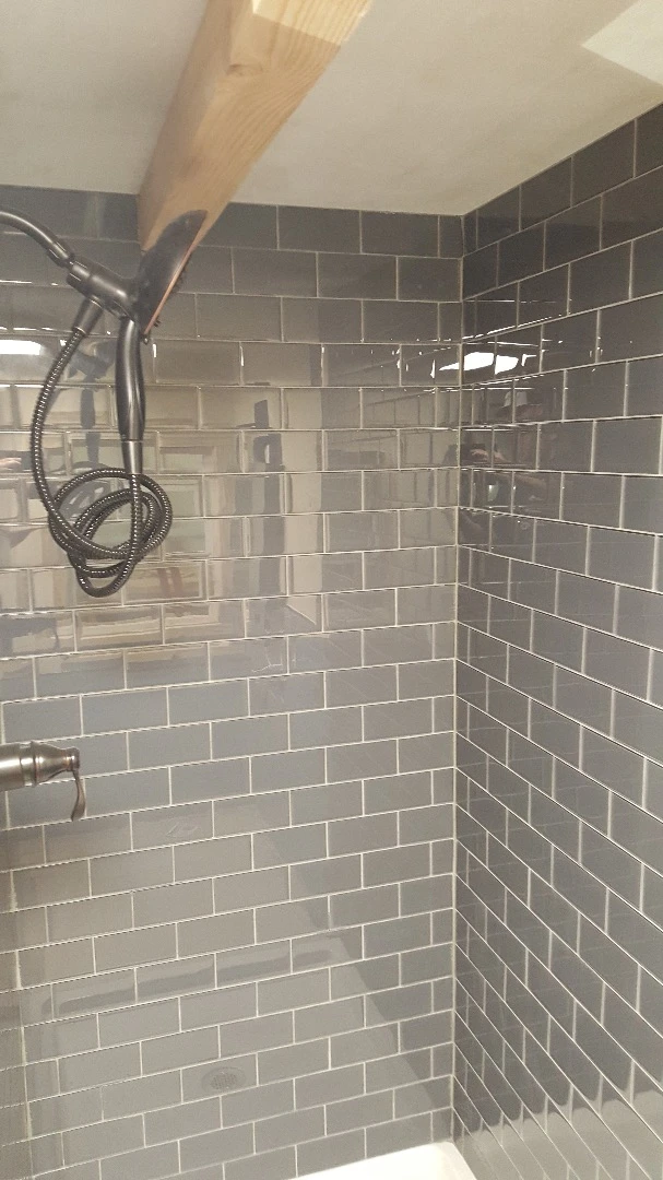 The Brown Bear's bathroom includes a full-size shower