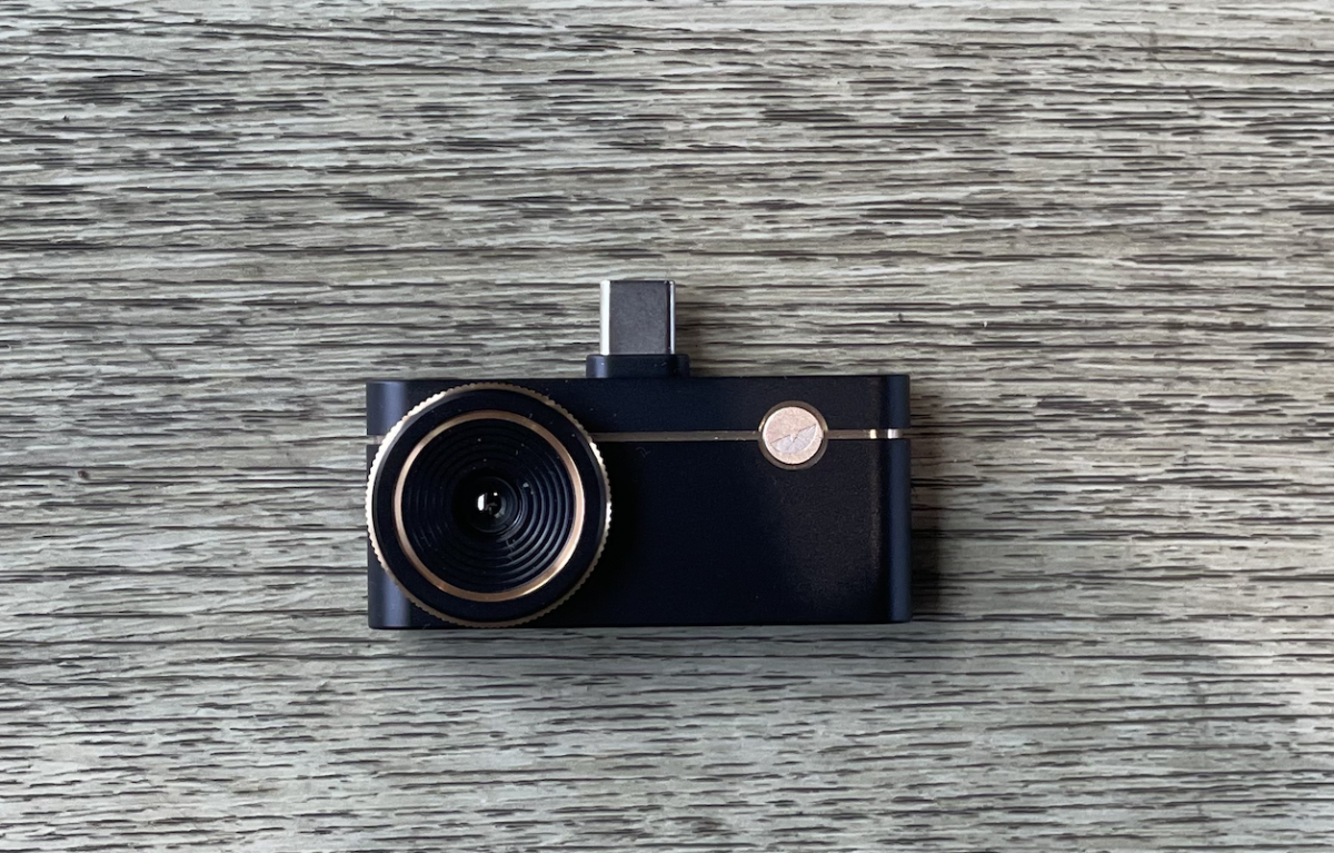Review: Thumb-sized thermal camera turns your phone into a smart tool