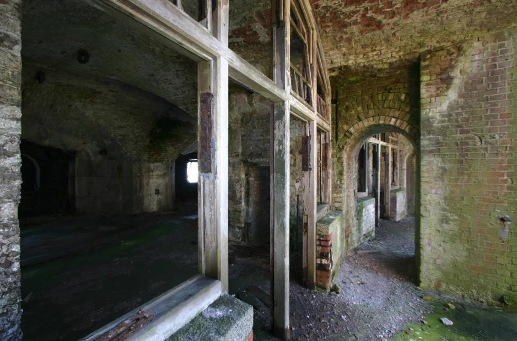 It was reportedly manned by up to 150 men and armed with 16 guns in its heyday – so living space shouldn't be too much of an issue