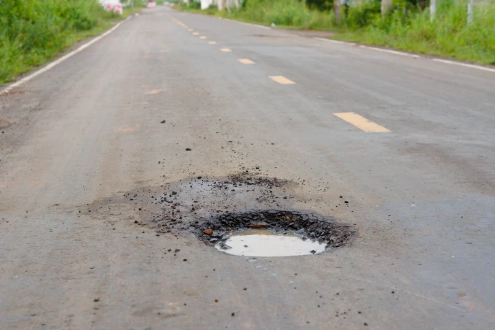 The system utilizes the suspension of select models to detect both potholes and speed bumps