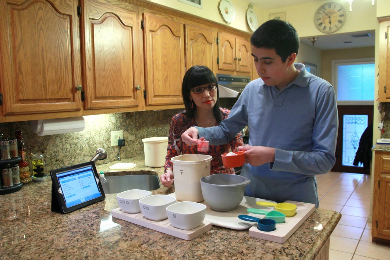 The Match Cooking Prep system that consists of measuring cups, prep bowls and an iPad app (Photo: Amanda Savitzky)