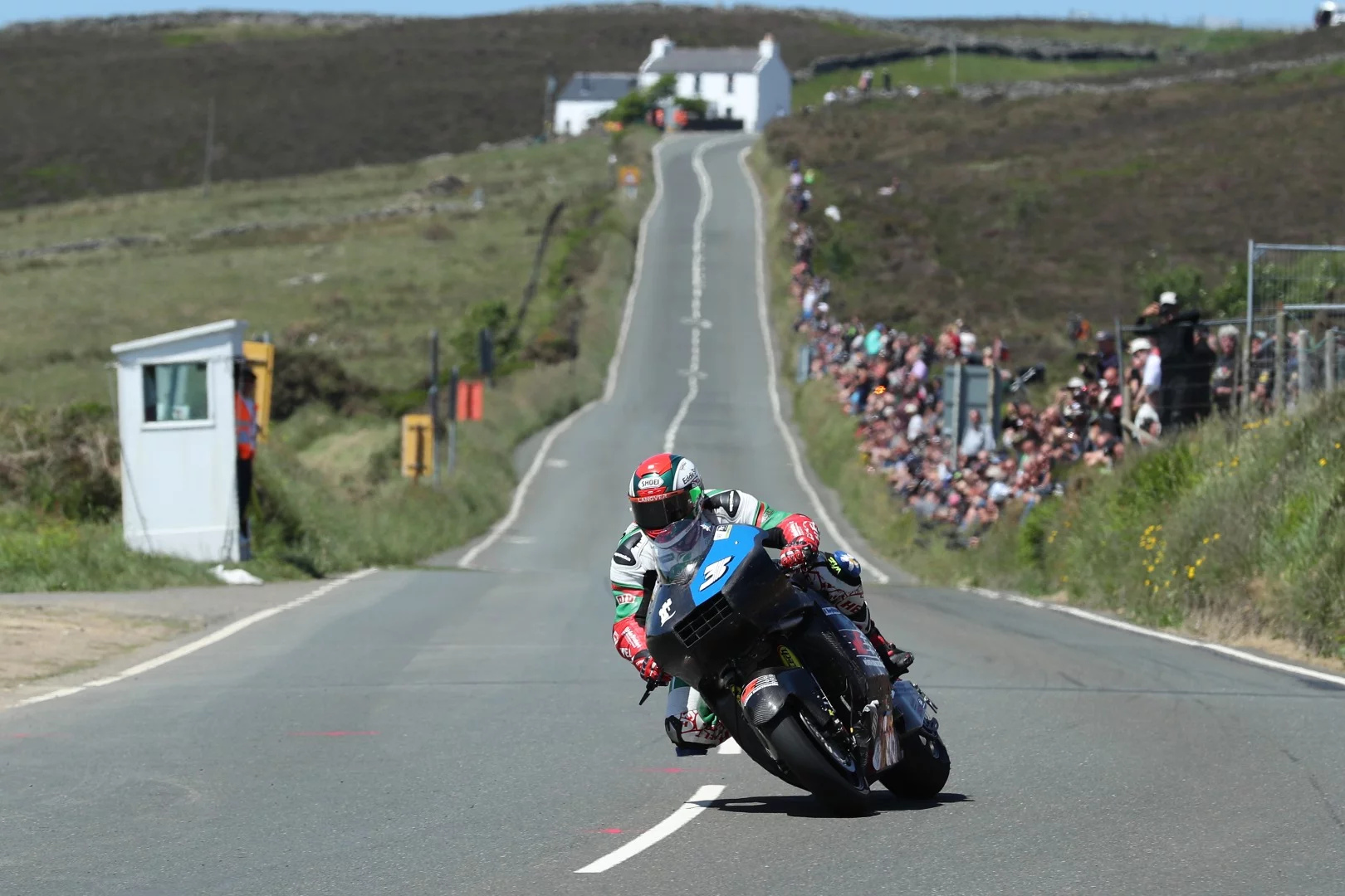 Daley Mathison on his way to a third pace finish at the 2018 Isle of Man TT Zero