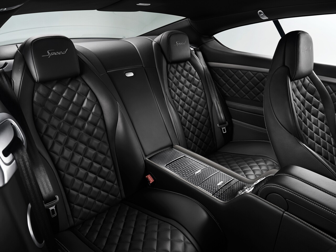 Customers can now specify the GT Speed with new softer semi-aniline leather for the seat cushions and backrests
