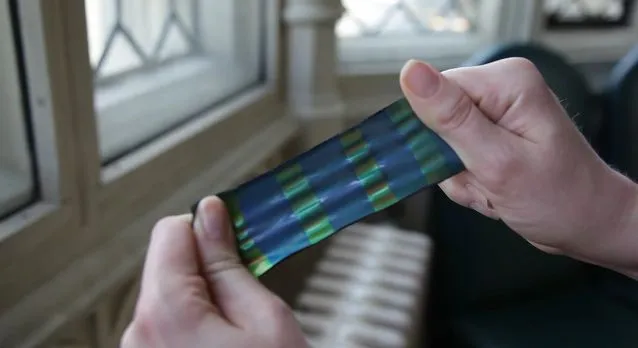 A sheet made up of the polymer opals