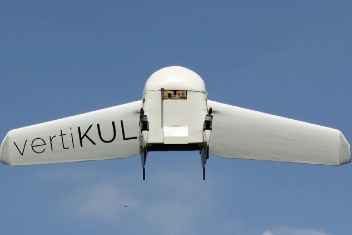 The VertiKUL drone in hovering mode