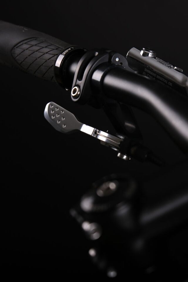 Cinq's ShiftR brings "regular" shifting to Pinion gearboxes