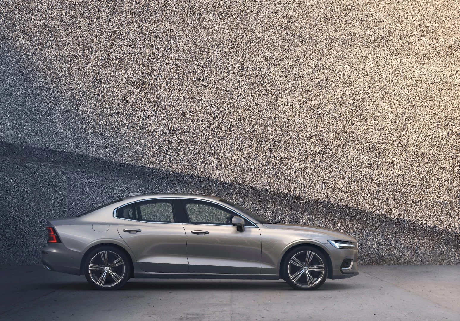 The new S60 falls in line with Volvo's new sleek design language with "Thor's Hammer" LED headlamps