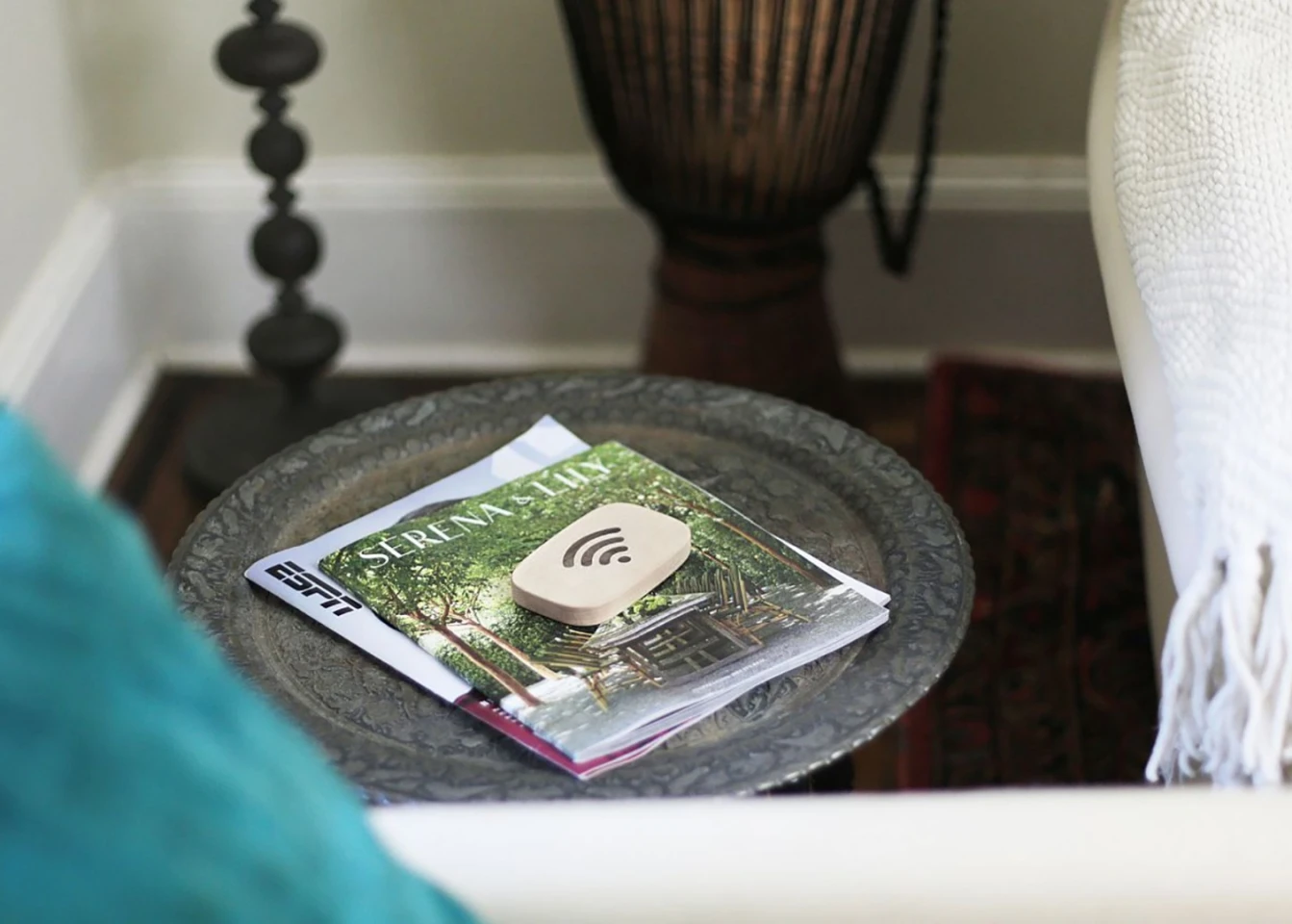 The Wi-Fi Porter lets guests, friends and relatives access Wi-Fi with a tap
