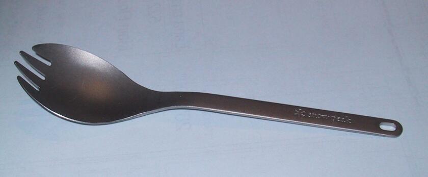 A titanium spork (Image: Wtshymanski via Wikimedia Commons)