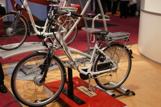 schwinn tailwind electric bike