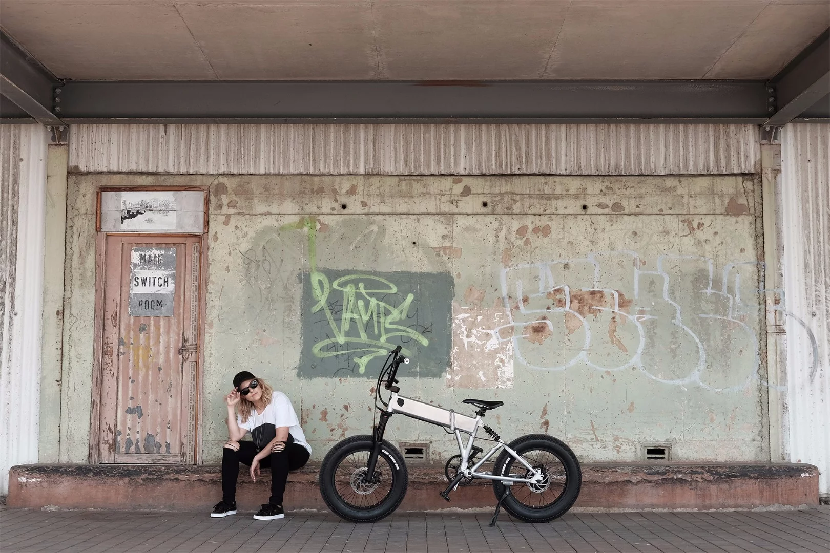 The Billy in its native urban habitat