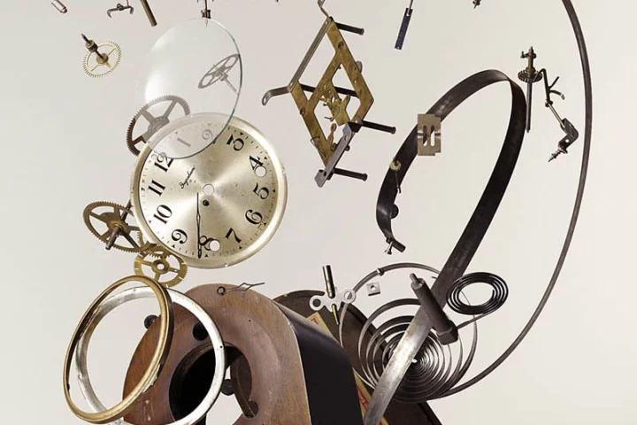 Exploding effect mantlepiece clock (Photo: Todd McLellan/Thames & Hudson)