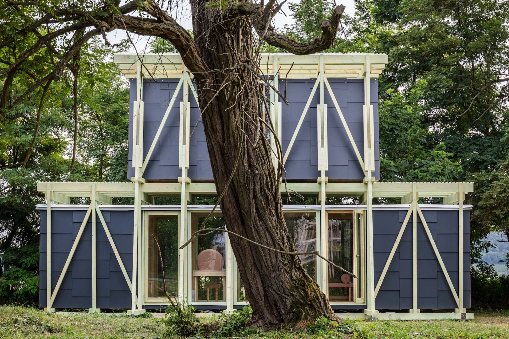 Ziggurat Delivery is made up of two separate container-sized modules