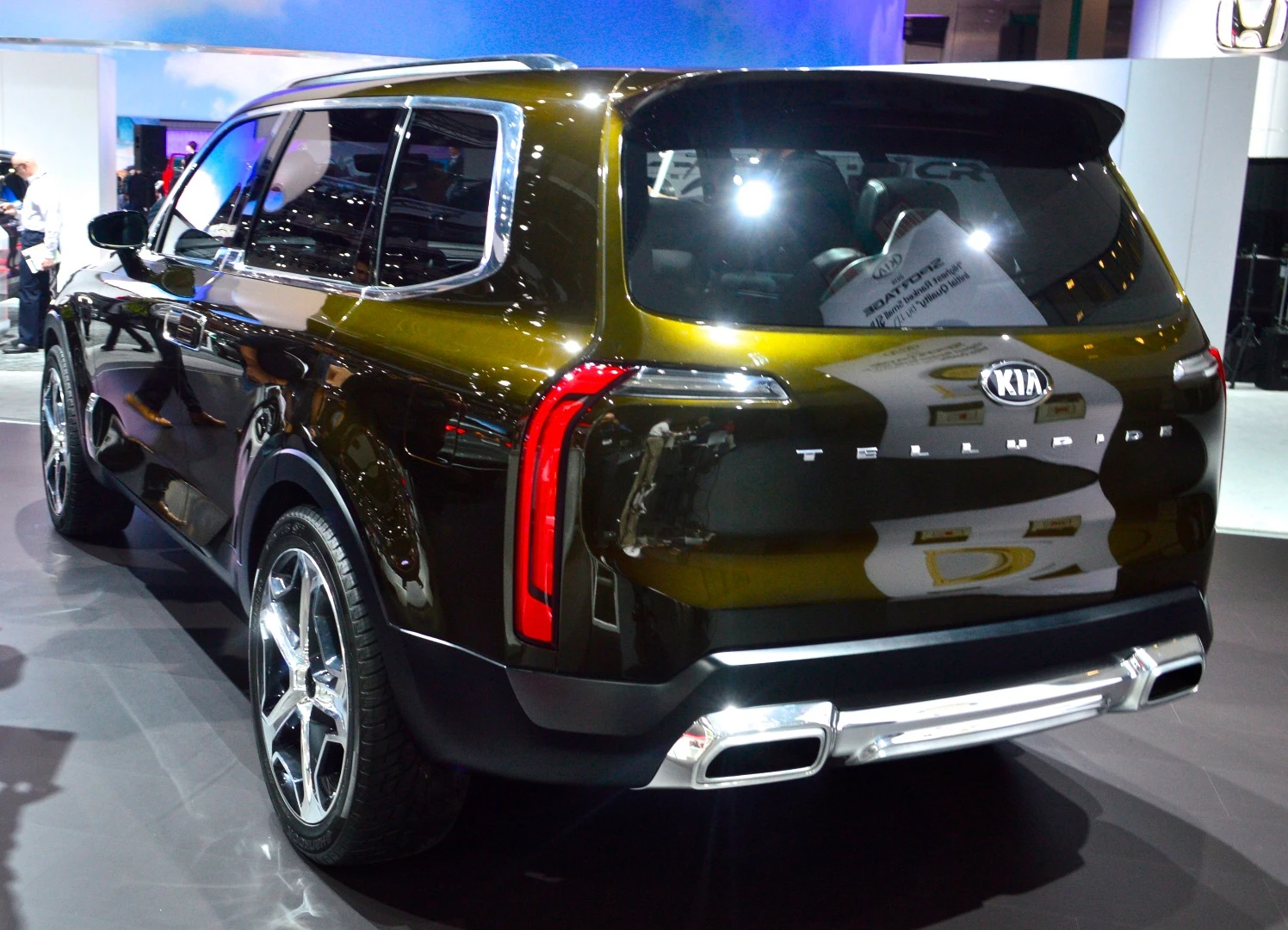 Kia's Telluride concept makes an appearance at the LA Auto Show