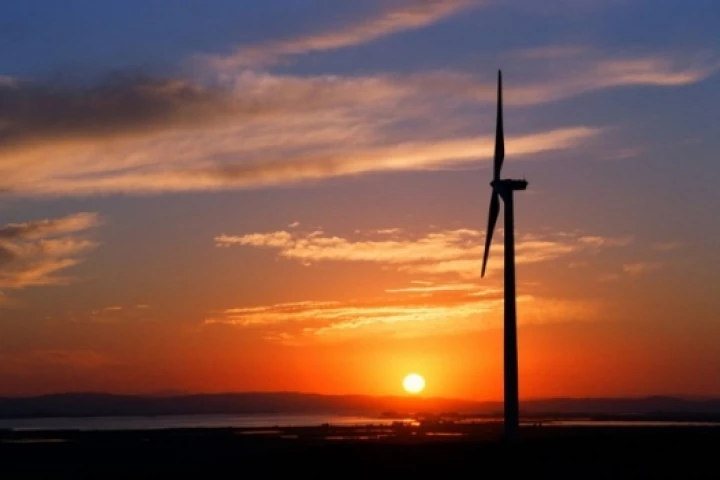 Green Energy - wind turbines in actionPhoto courtesy of PPM Energy (via Intel)