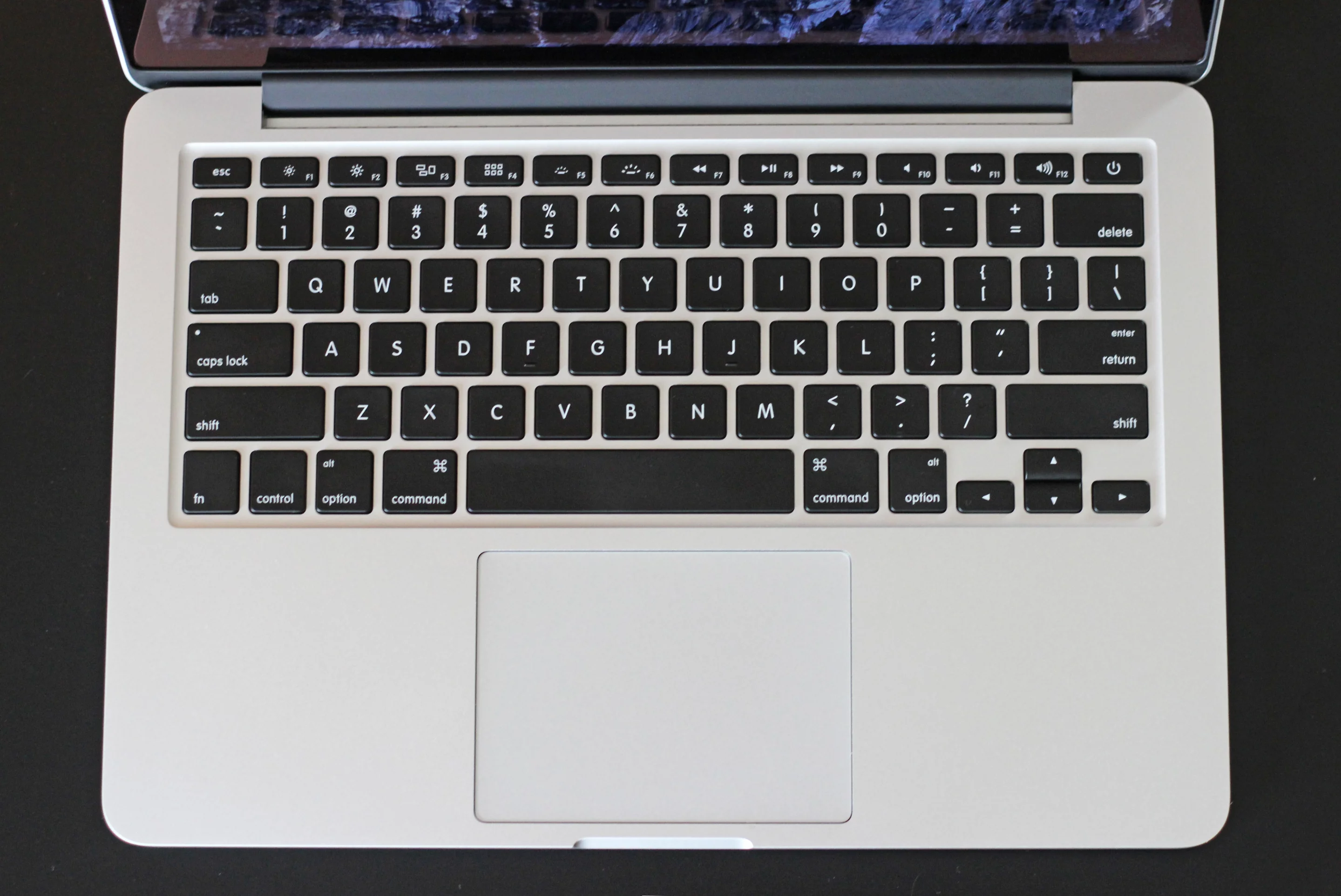 The MacBook's keyboard is as good as ever (Photo: Will Shanklin/Gizmag.com)