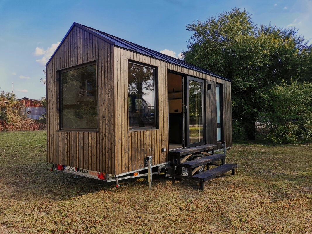 130-sq-ft tiny house maximizes space with multifunctional layout