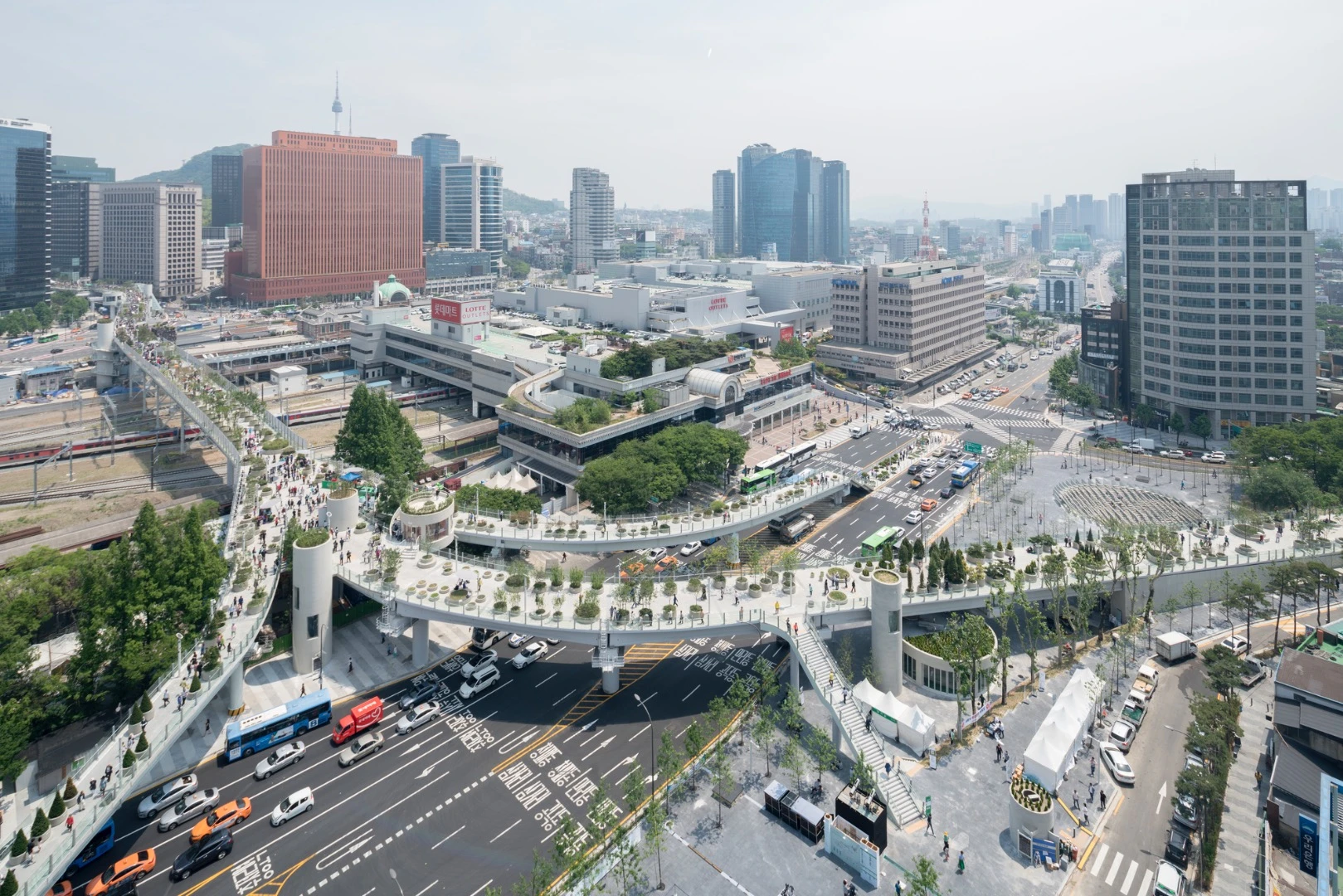 The Seoullo 7017 Skygarden involved the renovation of a 1970s-era highway overpass into a 983 m (3,225 ft)-long public attraction