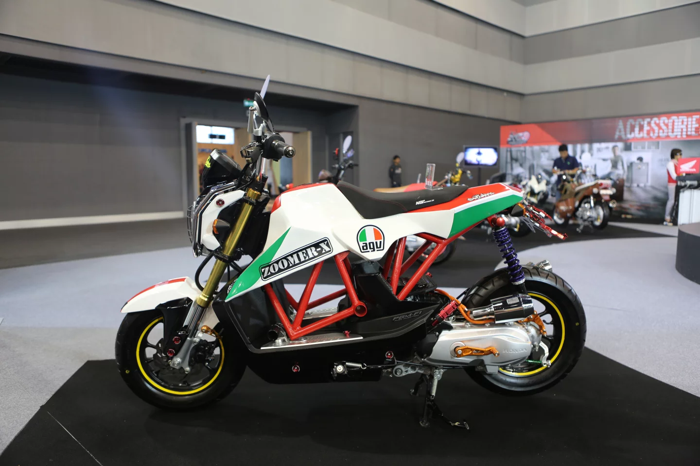 Honda Thailand's Mo'cye Design Challenge saw the presentation of over 40 customized Zoomer-X scooters (Photo: Husna Namirembe/Gizmag)