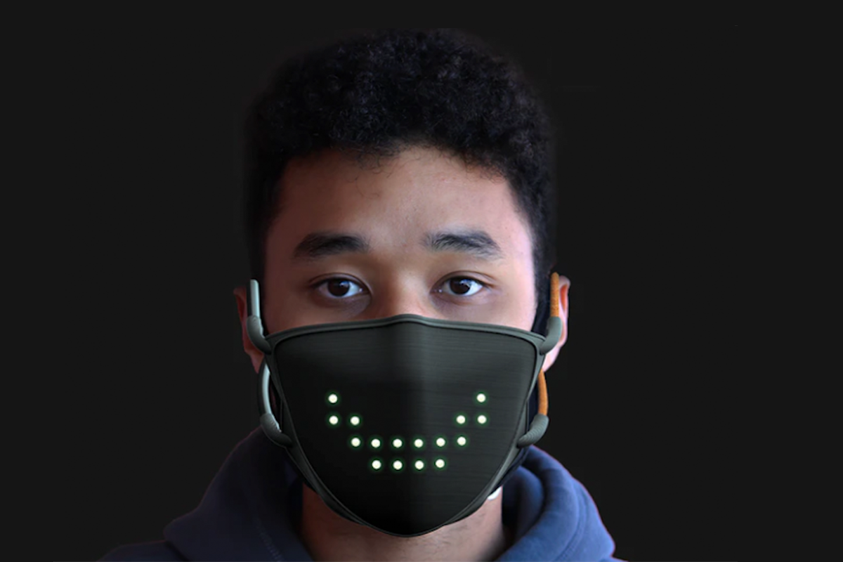 Led Face Mask Speaks When You Do And Flashes Smiles On Demand