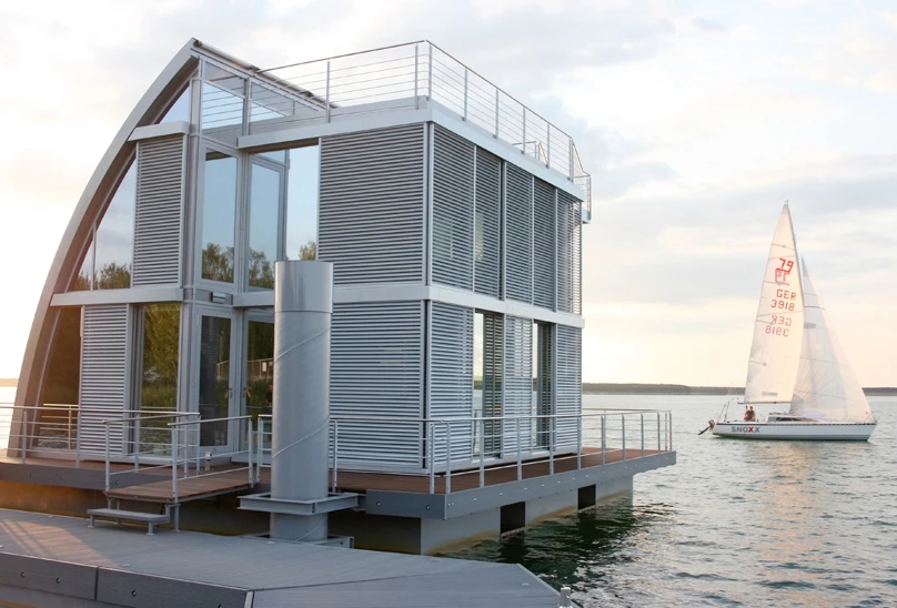 The aesthetic of the modules are modern in spirit, resembling the form of a sail, while giving rise to the practicalities of a waterfront lifestyle