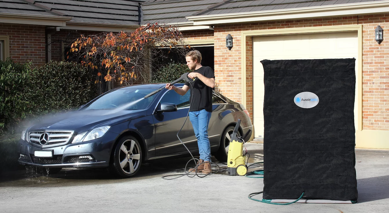 Aussietank could be a good solution to collect rain water for maintaining the garden, washing the car or filling up the pool