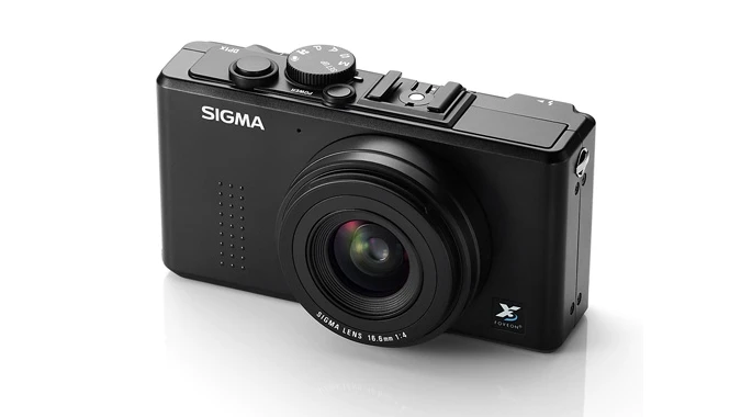 Sigma DP1x compact digital camera