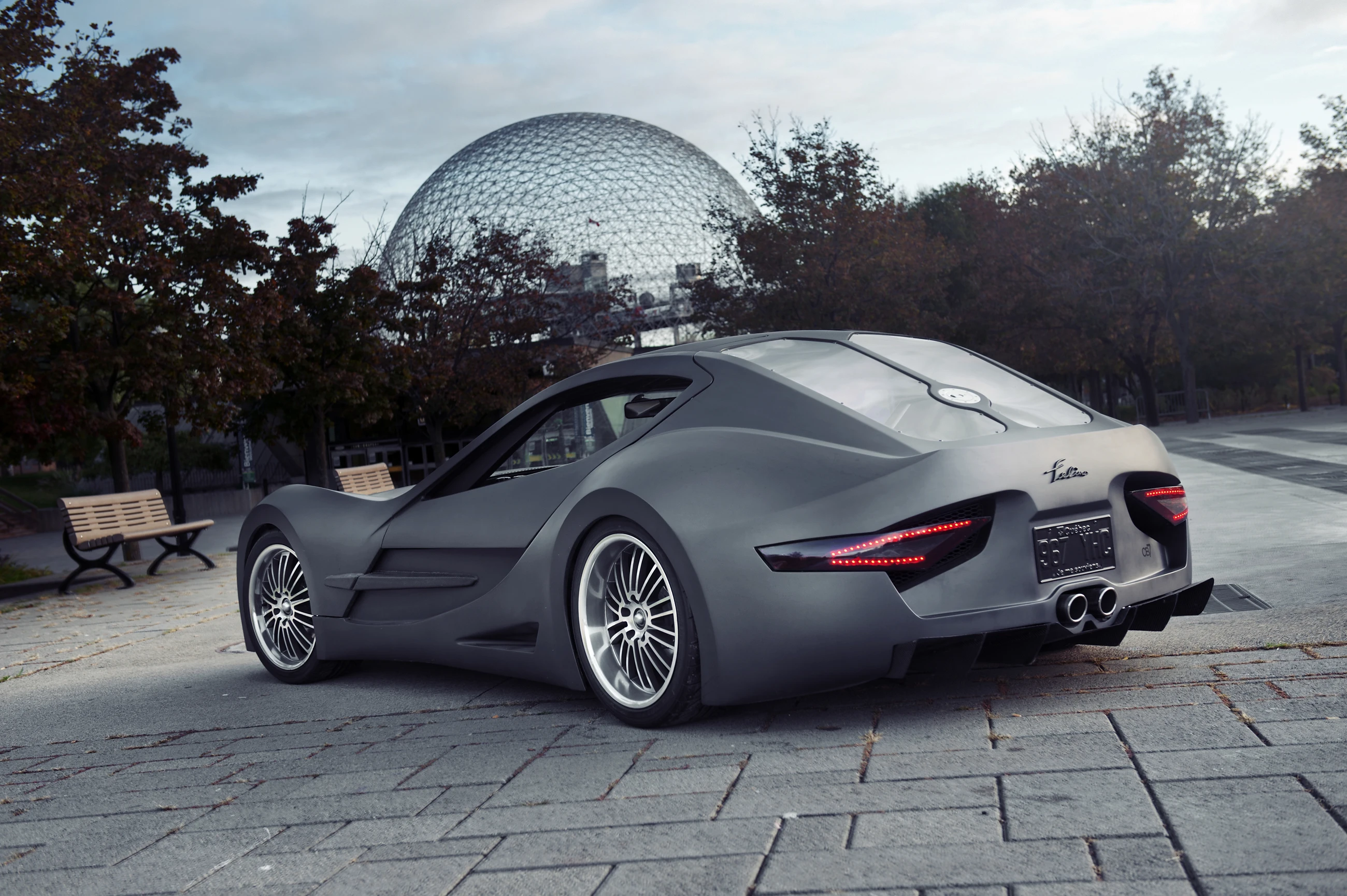 It's not the smoothest design from every angle, but we can't call it derivative, either